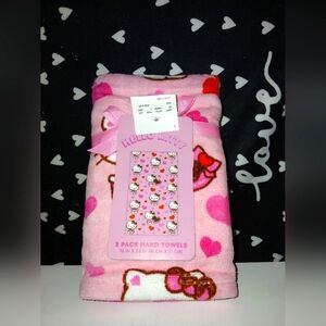 Hello Kitty hand towels